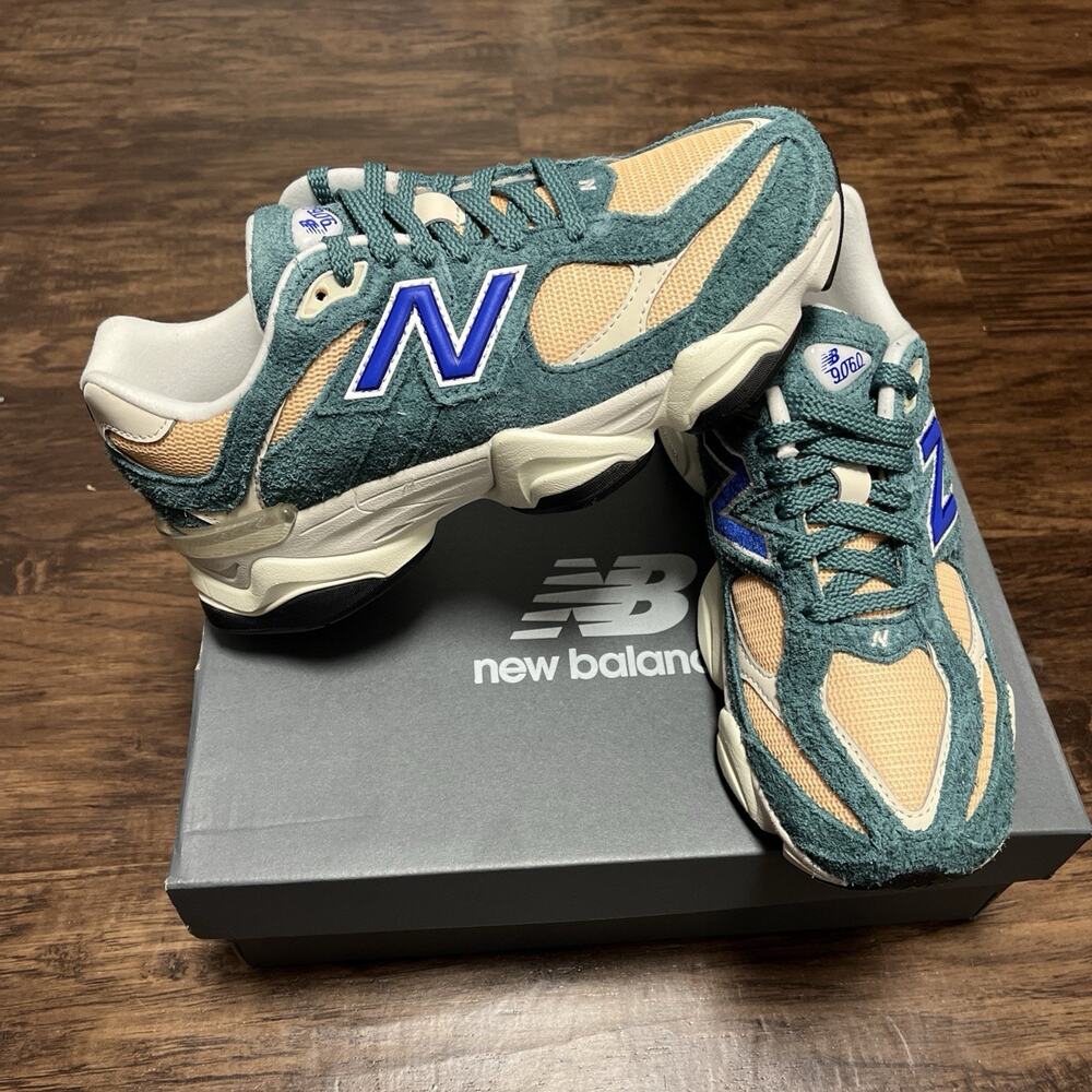 New Balance 9060 Womens Size 7.5 Shoes New Spruce Peach Sneakers GC9060GP NEW